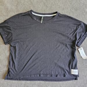 NWT Calvin Klein Performance Women's Black Short Sleeve Cropped Shirt Size Large